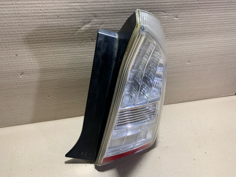 Фонарь наружный правый PRIUS - 30 09-17