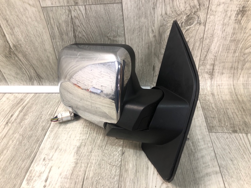 Зеркало правое NISSAN QX56 / TITAN / ARMADA 04-16