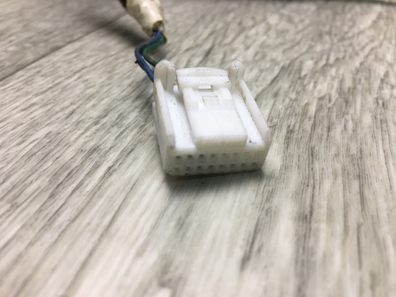 Зеркало левое MAXIMA A35 08-15