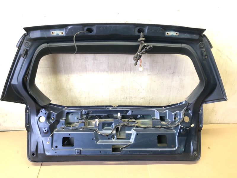 Крышка багажника OUTLANDER XL 05-13