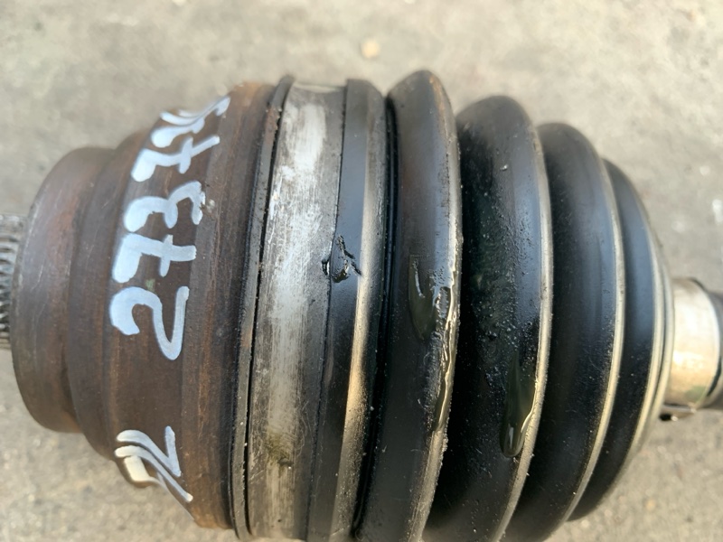 Привод передний левый PASSAT B7 11-15 2012 CBTA 2.5L Привод передний левый PASSAT B7 11-15 2012 CBTA 2.5L