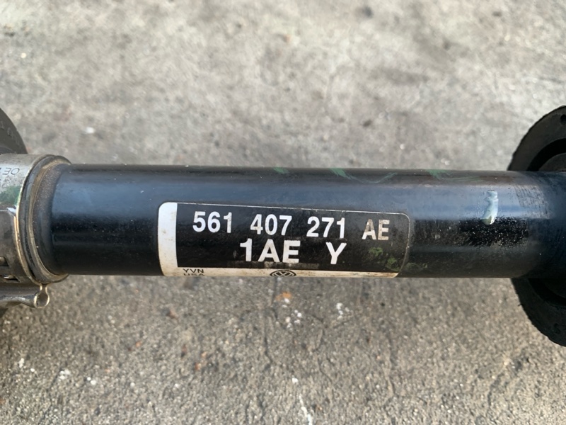 Привод передний левый PASSAT B7 11-15 2012 CBTA 2.5L Привод передний левый PASSAT B7 11-15 2012 CBTA 2.5L