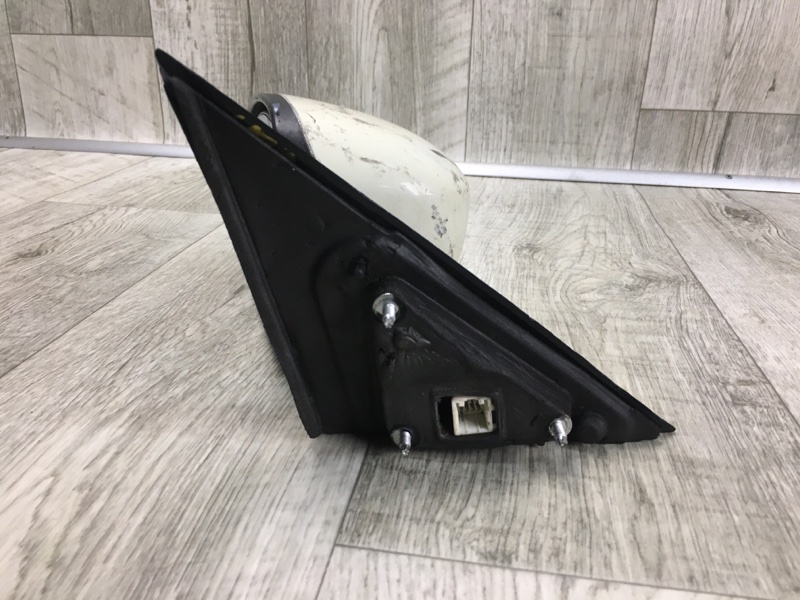 Зеркало левое 300 04-10 Зеркало левое 300 04-10