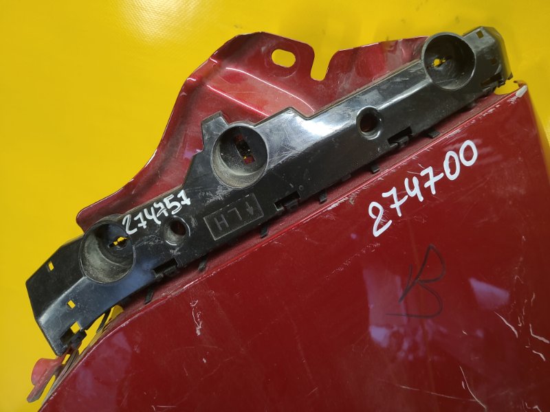 Кронштейн переднего бампера (на крыле) левый NISSAN LEAF 18- 62225-5SK0A Б/У