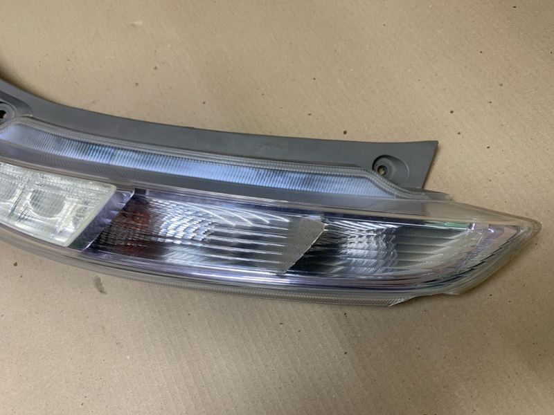 Фонарь наружный задний левый LEAF 10-17