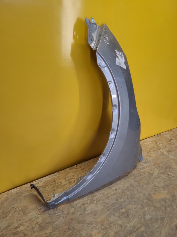 Крыло переднее левое QASHQAI/ROGUE SPORT 14-