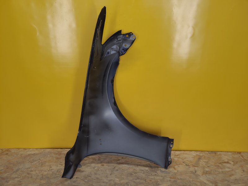 Крыло переднее левое IS250/350 13-20