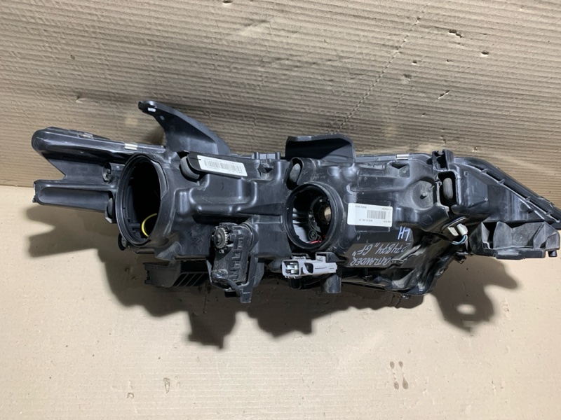 Фара левая OUTLANDER GF 12-