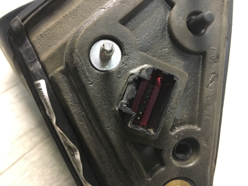 Зеркало левое TAURUS 10-19