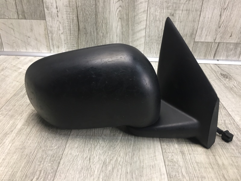 Зеркало правое DODGE DURANGO 03-08 55077400AM Б/У