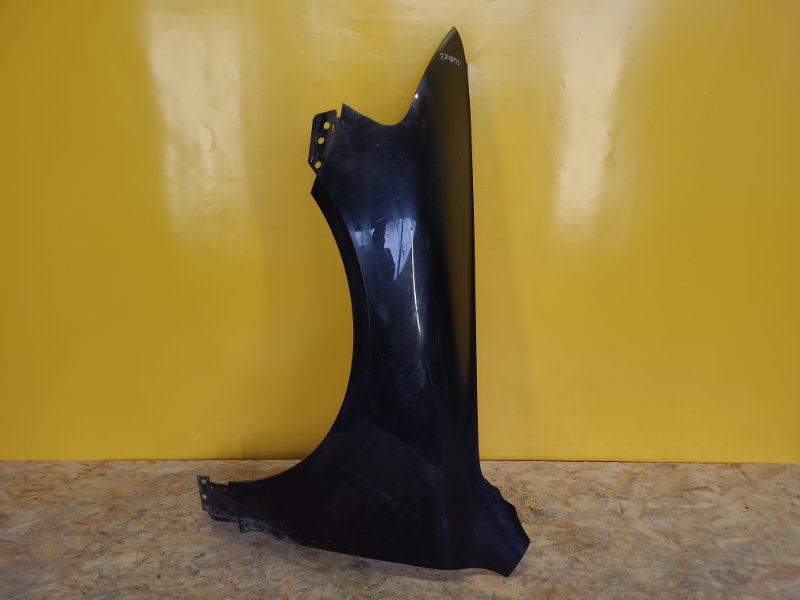 Крыло переднее левое VOLKSWAGEN TOUAREG 02-10 7L6 821 101 K Б/У