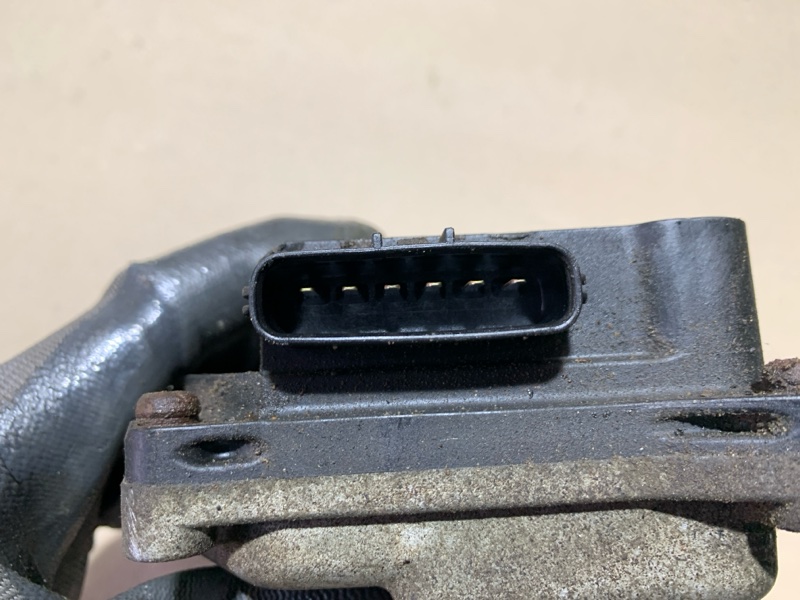 Актуатор FJ CRUISER 06-15