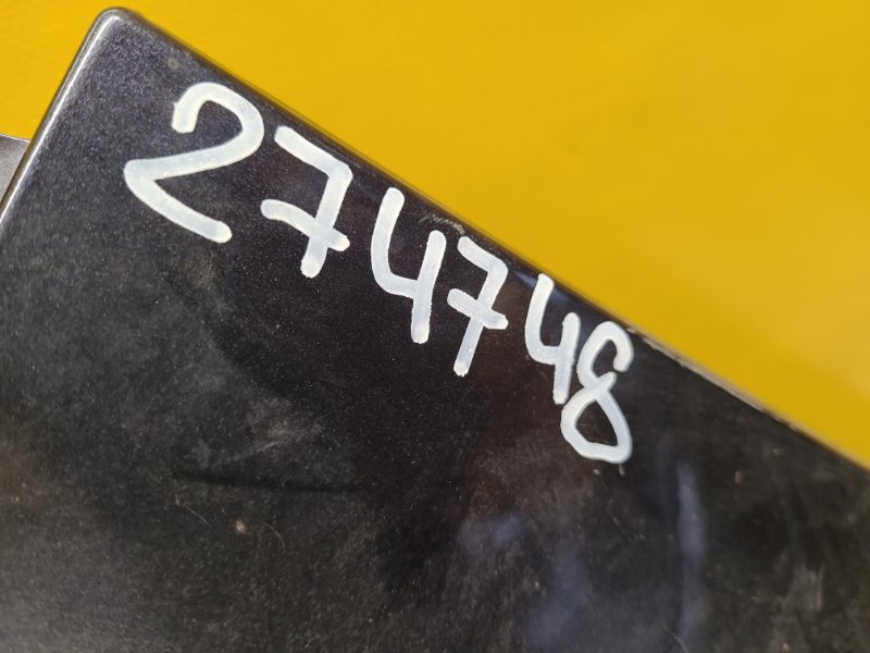 Крыло переднее левое LEGACY 09-15 BM