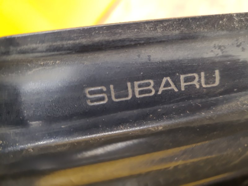 Крыло переднее левое LEGACY 09-15 BM