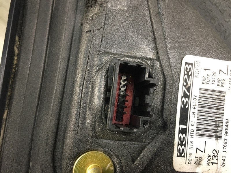 Зеркало левое TAURUS 07-09