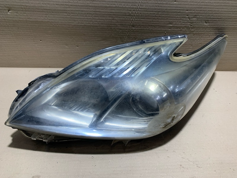 Фара левая PRIUS - 30 09-17 Фара левая PRIUS - 30 09-17