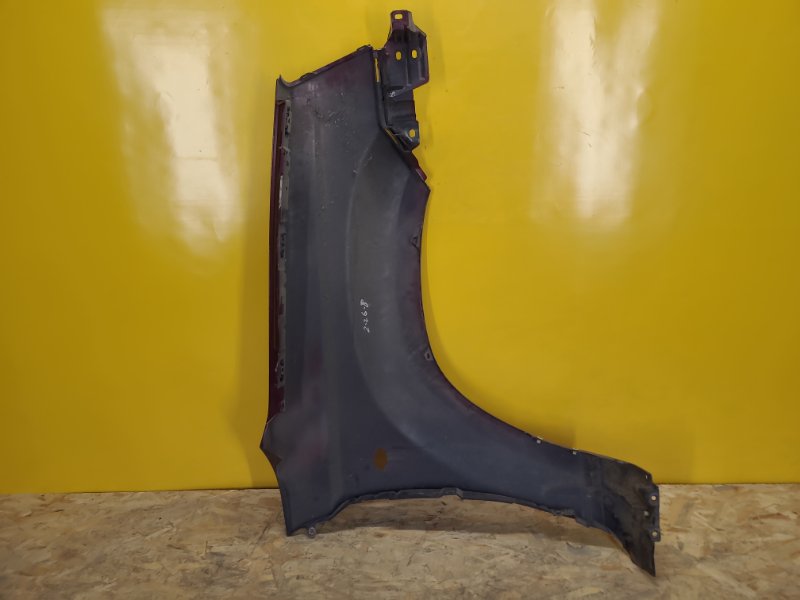 Крыло переднее левое X-TRAIL T30 01-07
