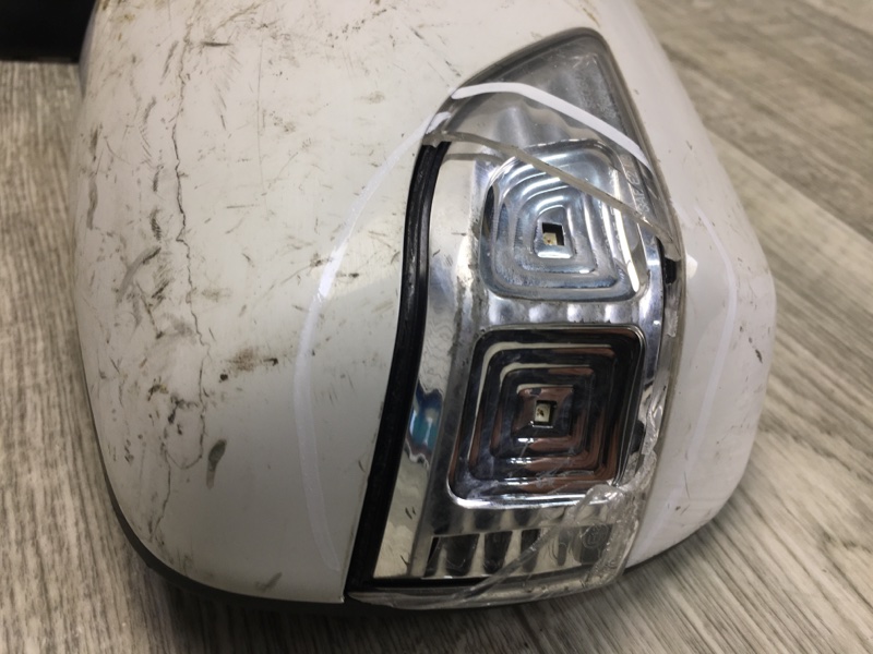 Зеркало правое SEDONA 06-14 VQ