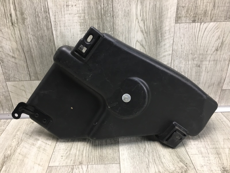 Сабвуфер ESCAPE 12-19 2017 TM2 1.5 M9MA