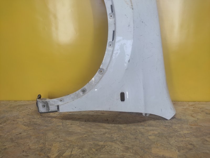 Крыло переднее левое QASHQAI 07-14