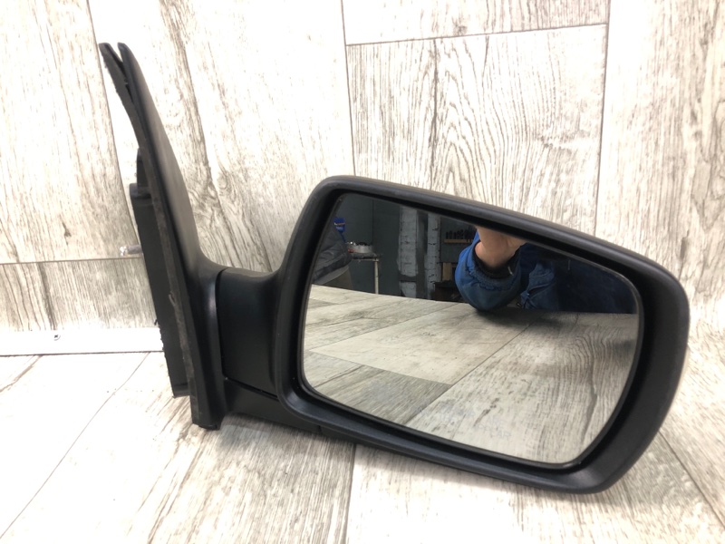 Зеркало правое SEDONA 06-14 VQ