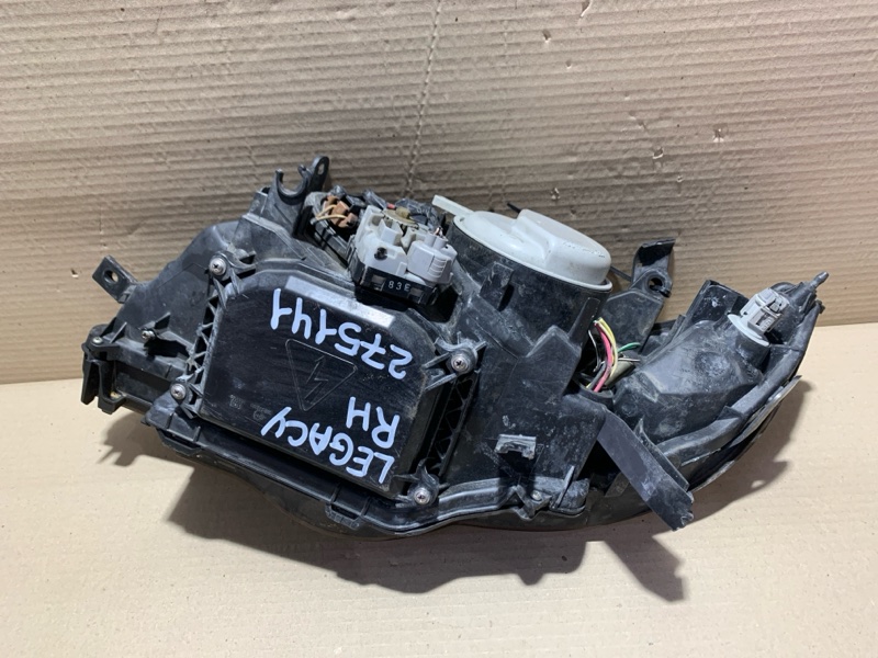 Фара правая LEGACY 03-09 BL/BP