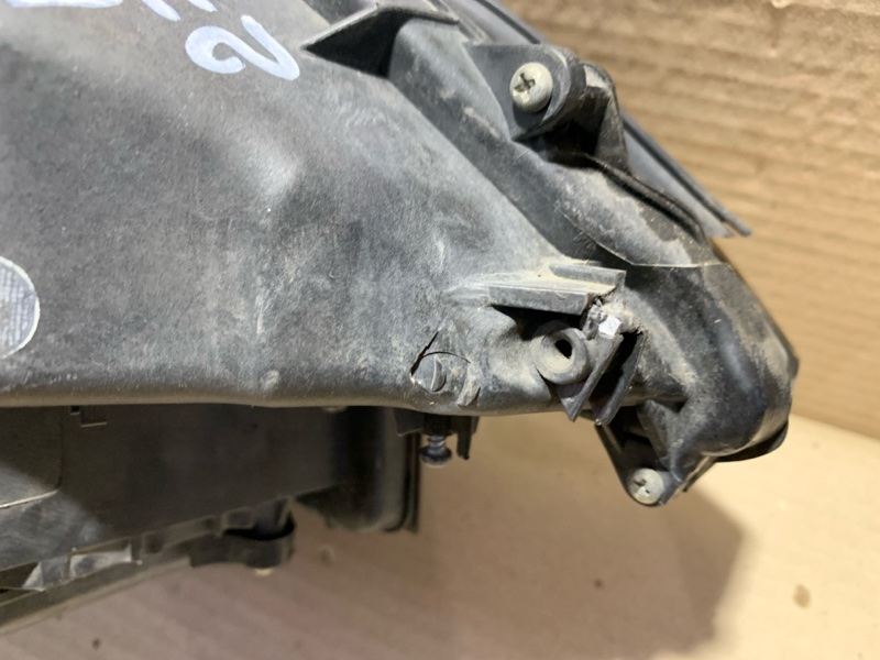 Фара левая LEGACY 03-09 BL/BP