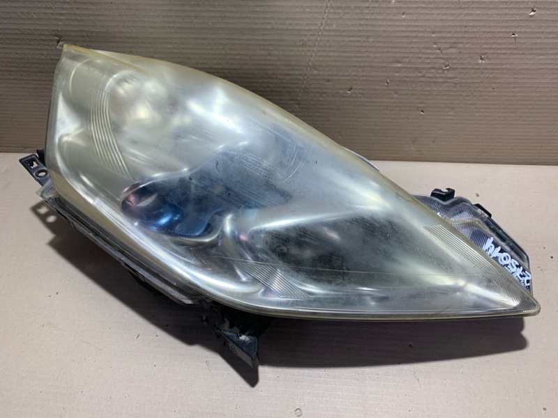 Фара правая LEAF 10-17