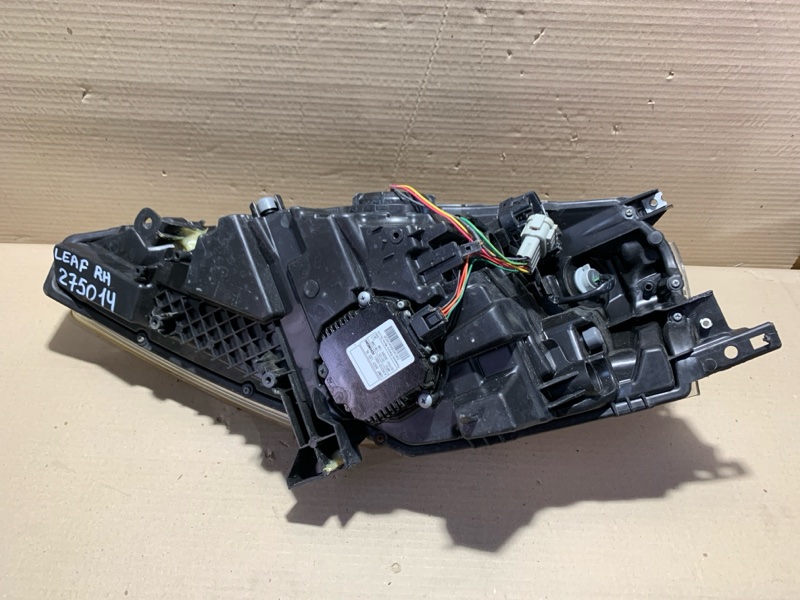 Фара правая LEAF 10-17