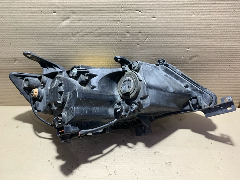 Фара левая OUTLANDER XL 05-13 Фара левая OUTLANDER XL 05-13