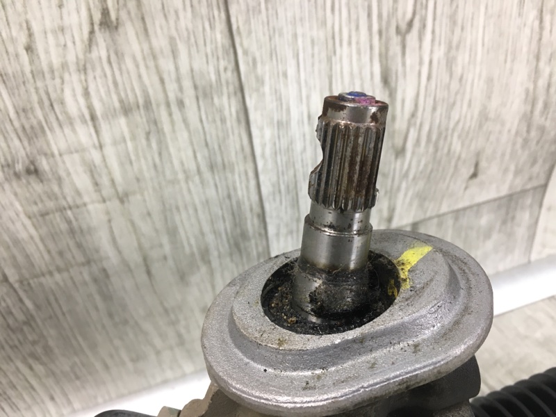 Рулевая рейка PASSAT B7 11-15 2.5