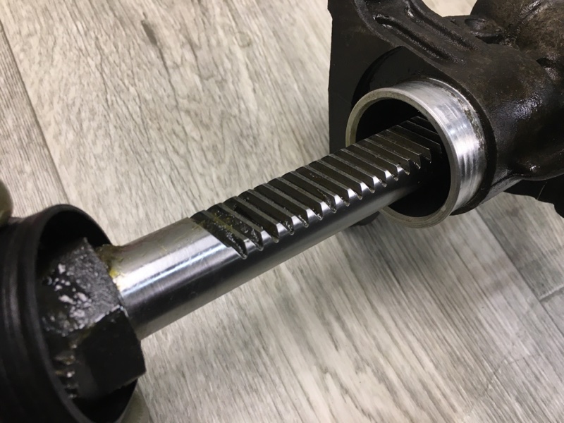 Рулевая рейка PASSAT B7 11-15 2.5