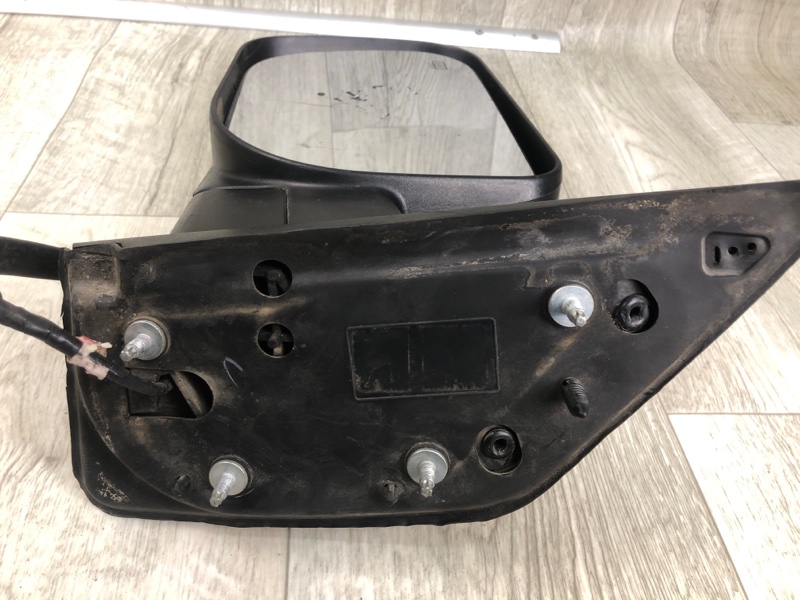 Зеркало левое QX56 / TITAN / ARMADA 04-16