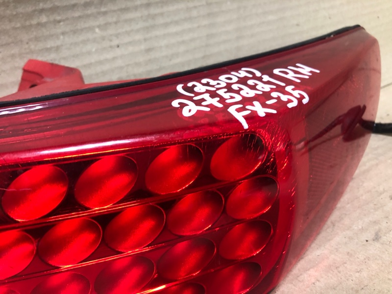 Фонарь наружный задний правый INFINITI FX S50 03-08 3.5 VQ35DE