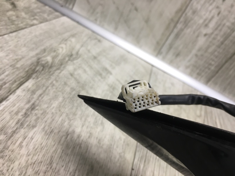 Зеркало правое G25/G35/G37/Q40 06-14 Зеркало правое G25/G35/G37/Q40 06-14