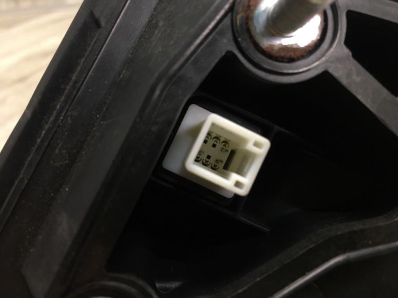 Зеркало левое CAMRY 40 06-11 XV40 Зеркало левое CAMRY 40 06-11 XV40