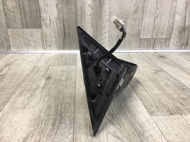 Зеркало правое G25/G35/G37/Q40 06-14