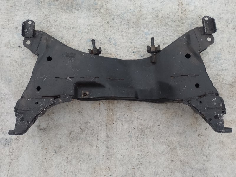 Балка передней подвески LANCER IX 9 03-07 Балка передней подвески LANCER IX 9 03-07