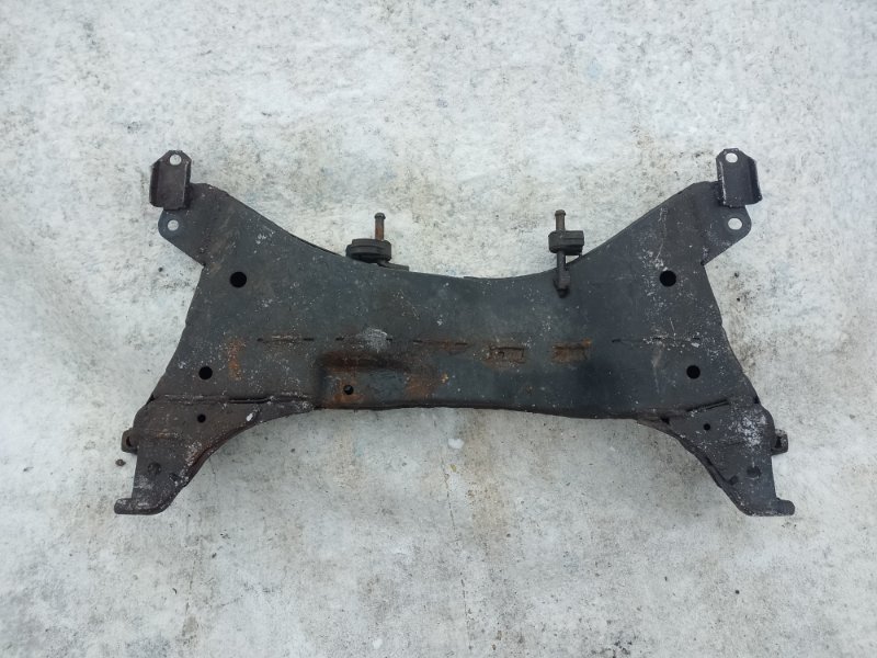 Балка передней подвески LANCER IX 9 03-07