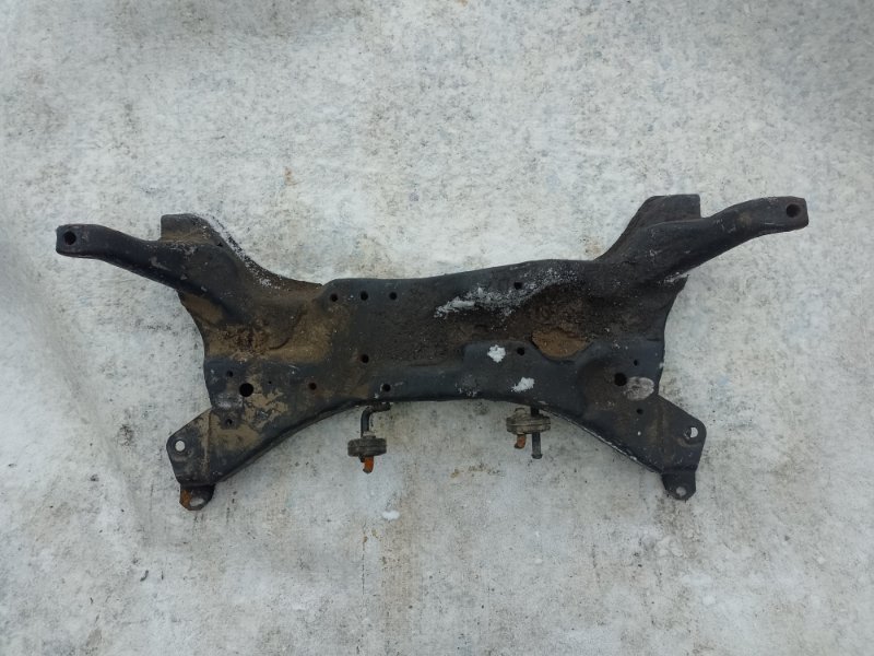 Балка передней подвески MITSUBISHI LANCER IX 9 03-07 MR510285 Б/У