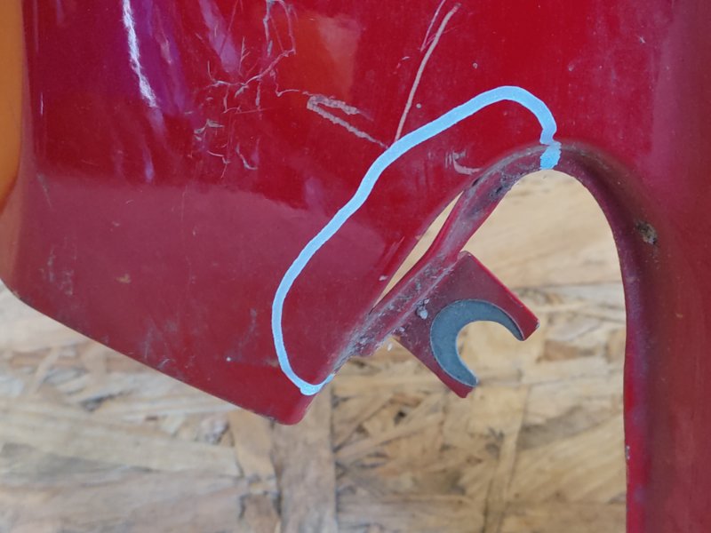 Крыло переднее переднее правое FORD FOCUS 04-11