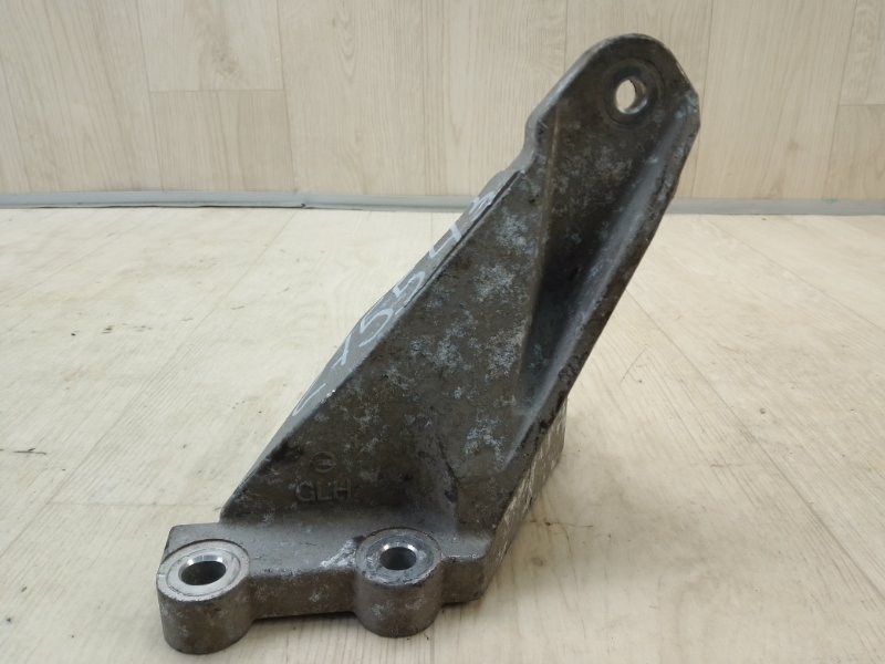 Кронштейн двигателя левый LEAF 10-17