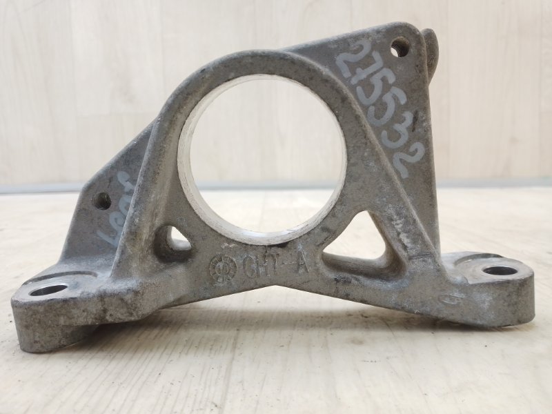 Кронштейн промежуточного вала LEAF 10-17