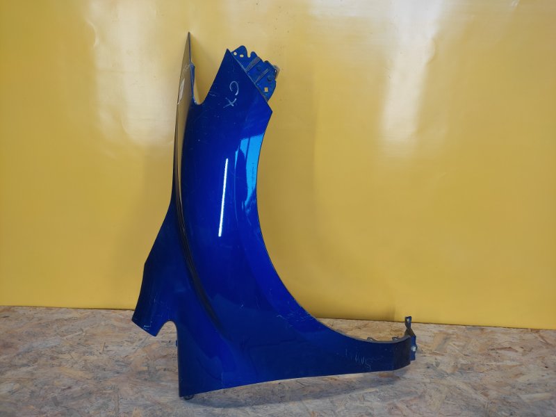 Крыло переднее переднее правое MAZDA CX-7 06-12 EG21-52-110F Б/У