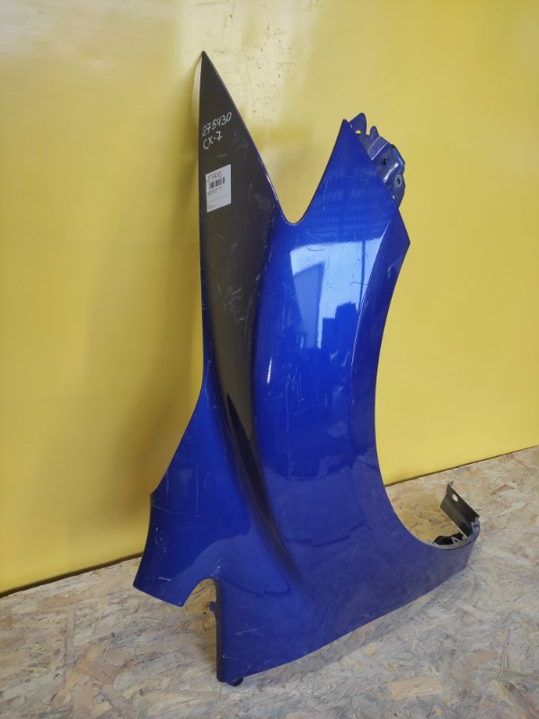 Крыло переднее переднее правое CX-7 06-12