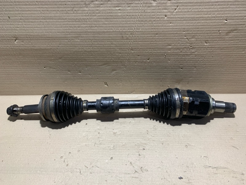 Привод передний левый TOYOTA PRIUS - 30 09-17 1.8 2ZR-FXE 43420-47030 Б/У