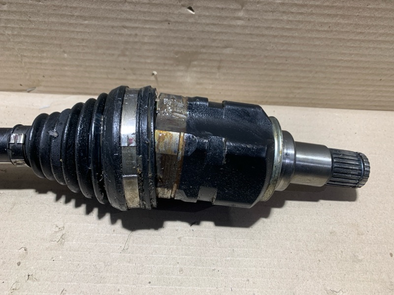 Привод передний левый PRIUS - 30 09-17 1.8 2ZR-FXE