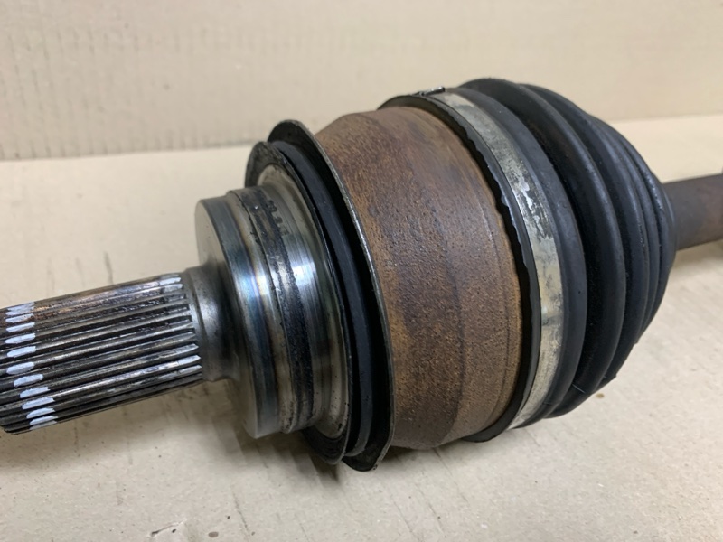 Привод передний GX470 02-09