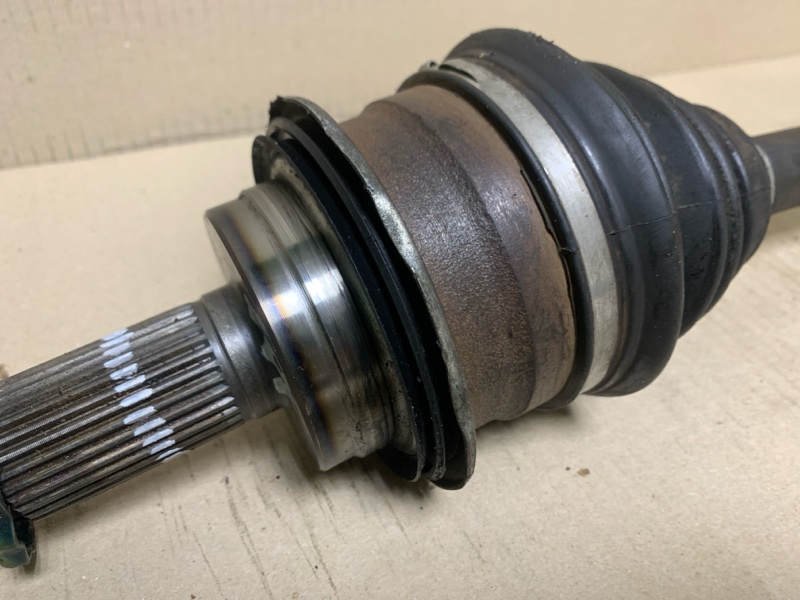 Привод передний GX470 02-09