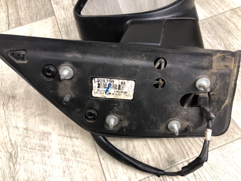 Зеркало правое QX56 / TITAN / ARMADA 04-16